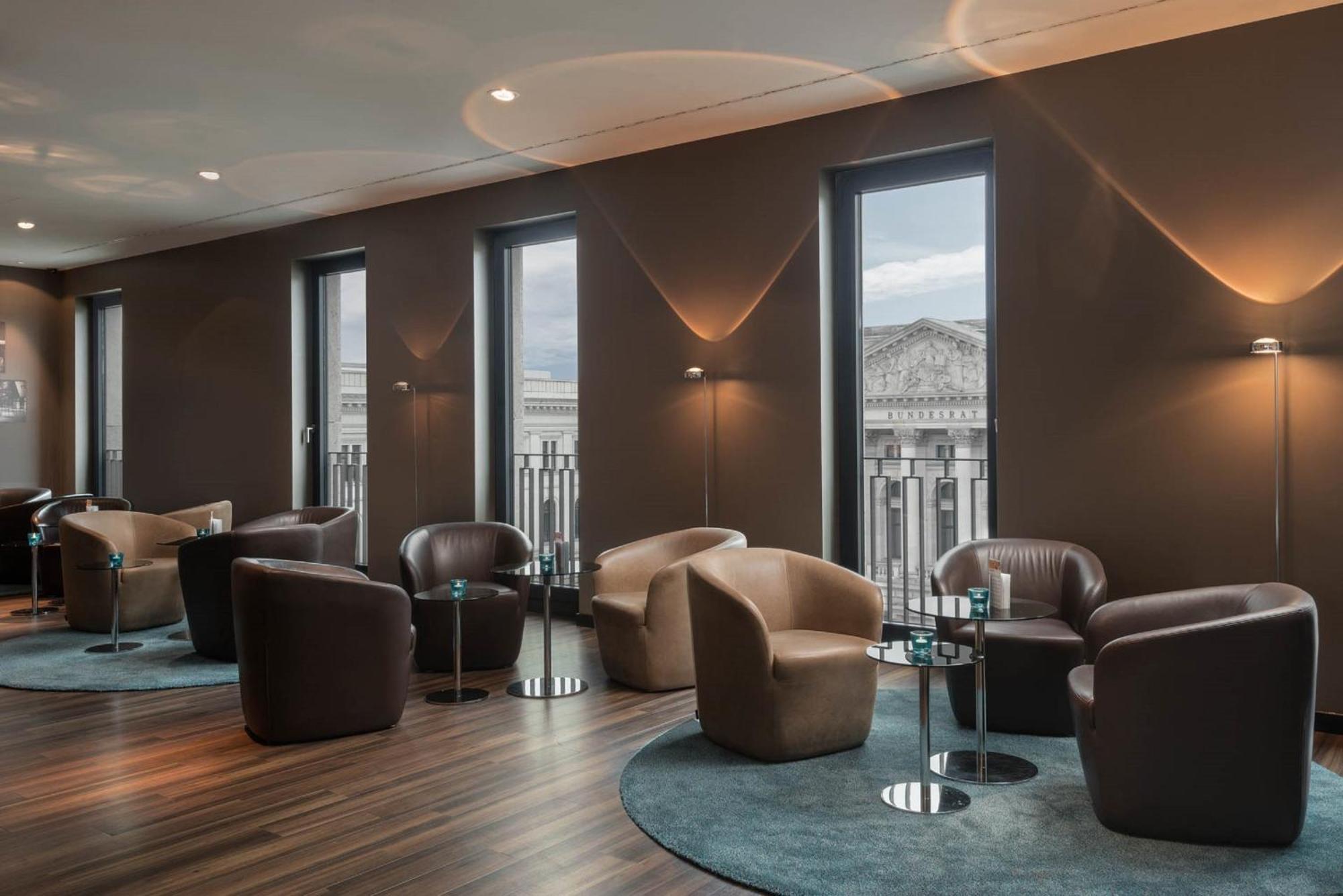 Motel One Berlin-Potsdamer Platz Bagian luar foto